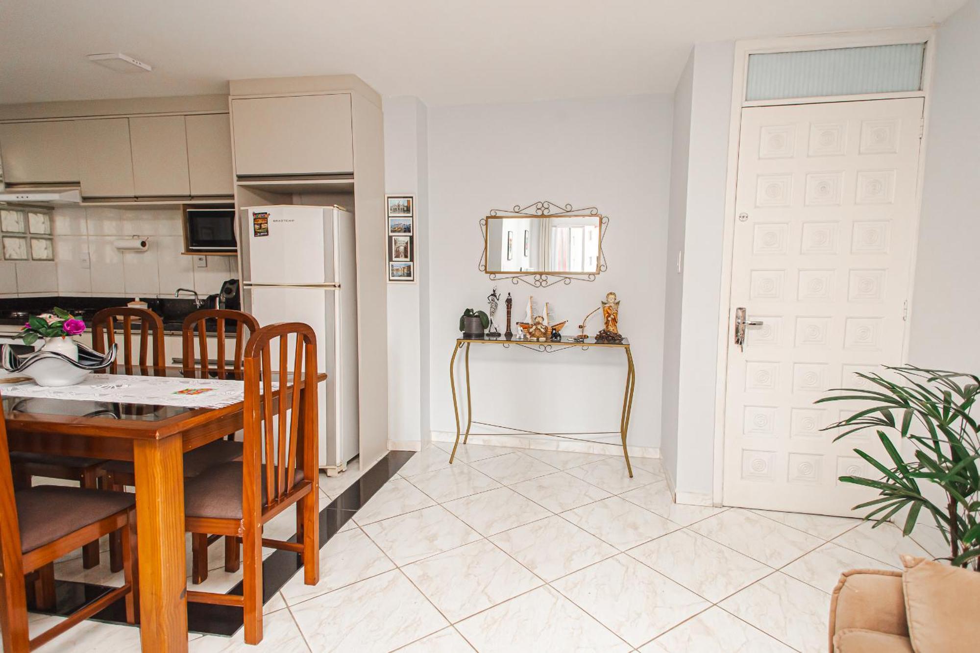 Amplo E Iluminado Apto Temporada Apartamento
